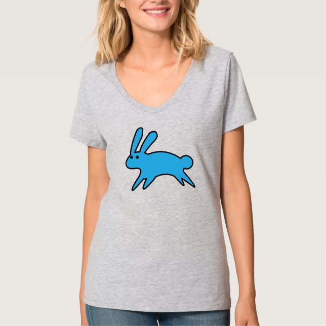 Camiseta Percorrendo Pequeno Coelhinho Azul (Frente)