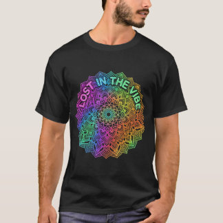 Camiseta Perdido no Arco-íris Neon Mandalá Gráfico