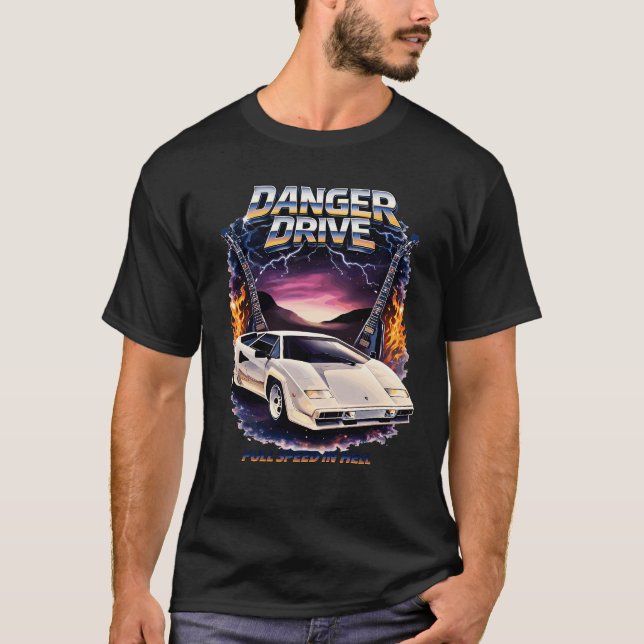 Camiseta Perigo ao Dirigir – Velocidade Máxima no Inferno R (Frente)