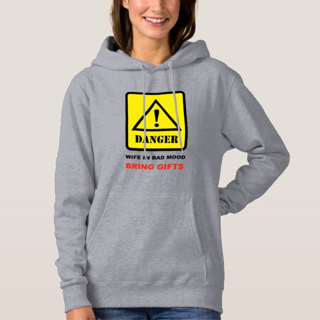 Camiseta Perigo - Esposa de Mau Humor (Frente)