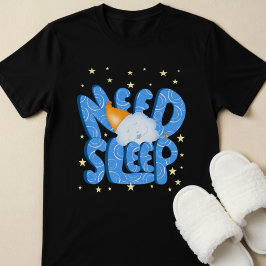 Camiseta Personagem Nuvem Precisa Dormir Engraçado
