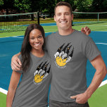 Camiseta Personalização do Monstro do Jogador de Pickleball<br><div class="desc">Camisa engraçada de picleball com uma garra de besta segurando uma bola de piclebol. Adicione uma linha de texto personalizado para personalizar - ou excluir. Excelente para torneio ou recreio competitivo.</div>