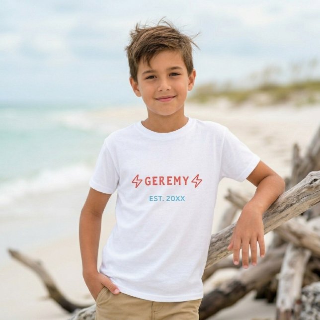 Camiseta Personalizada com Nome para Adolescentes  (Criador carregado)