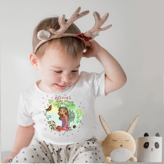 Camiseta Personalizada de Conto de Fadas para Meni (Personalized Fairy Tale Birthday Girl's T-Shirt)
