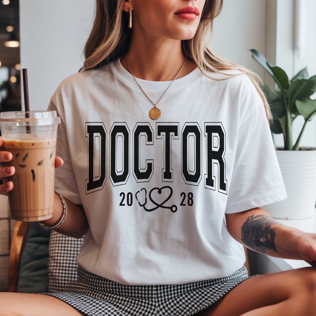 Camiseta Personalizada de Doutor para Profissionai (custom doctor shirt, doctor graduation gift, doctor thank you gift, medical student gift,)