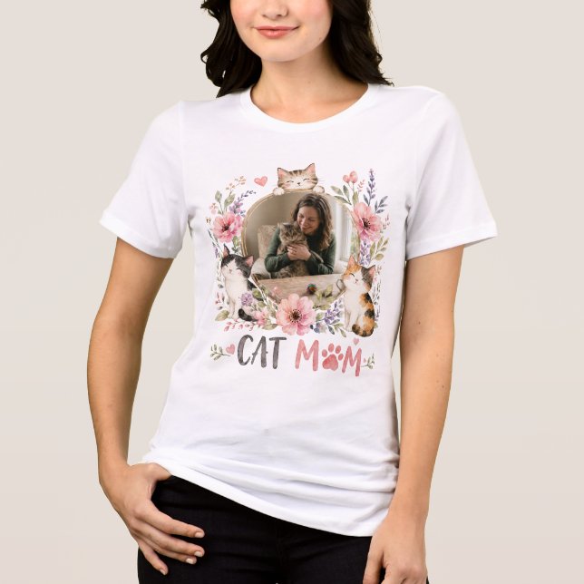 Camiseta Personalizada de Gata Mãe com Design Flor (Frente)