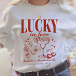 Camiseta Personalizada Festa de solteira Las Vegas<br><div class="desc">Abrace o entusiasmo da sua festa de solteira de Las Vegas com nossa camiseta personalizada de Las Vegas Festa de solteira personalizada. Esta na moda e uma camiseta acolhedora é a escolha perfeita para comemorar o seu fim de semana especial. Apresentando um design retro casino bach que integra sem problemas...</div>