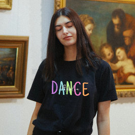 Camiseta Personalizar a dança colorida do arco-íris em pret