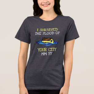 Camiseta Personalizável sobrevivi à escuridão da inunda