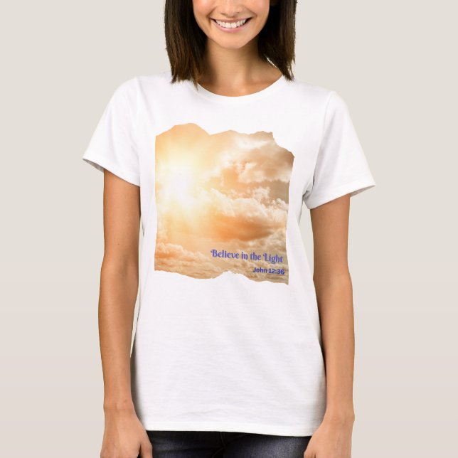 Camiseta Personalize a crença à luz (Frente)