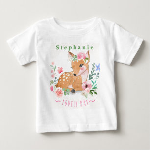 Camiseta Personalize Dia Adorável dos Cervos ao Ar Livre En