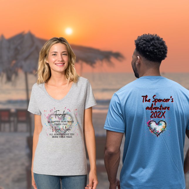 Camiseta Personalize Nome da Família Coração com Salpicos d (Criador carregado)