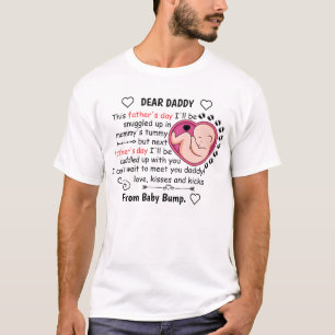 Camiseta Personalize nosso primeiro presente de Dia de os p