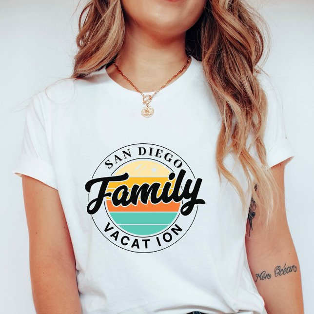 Camiseta Personalized Family Vacation; Custom Summer Sunset (Criador carregado)