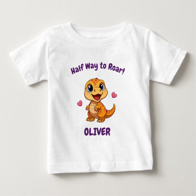 Camiseta Personalized Halfway to One Dinosaur 6 Month (Frente)