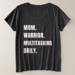 Camiseta Personalized Mom Warrior Multitasking Daily Smoke 