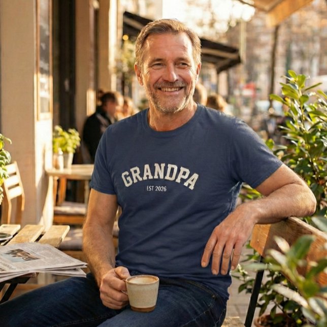 Camiseta Personalized New Grandpa Est Date Father's Day (Criador carregado)