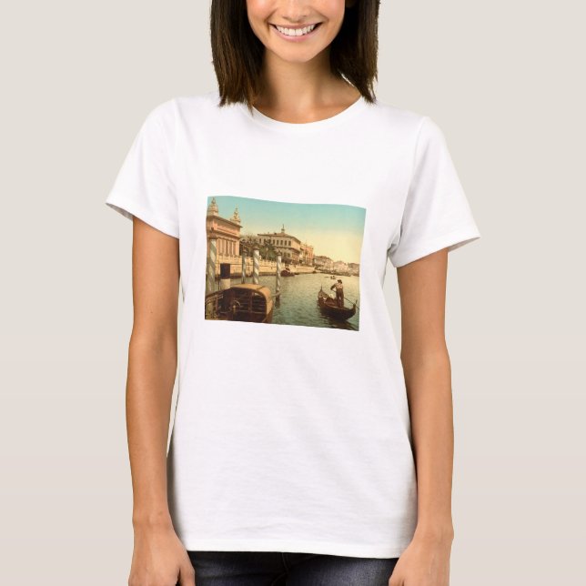 Camiseta Perto de St Mark, Veneza, Italia (Frente)