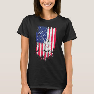 Camiseta Pesca com isca artificial da bandeira americana