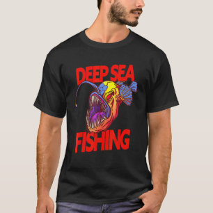 Camiseta Pesca em Águas Profundas - Peixe-Anjo Monstro do M