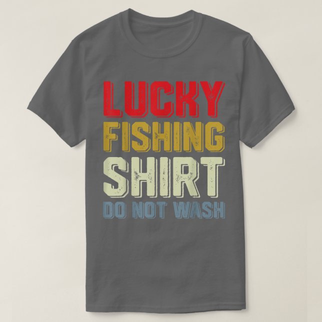 Camiseta Pesca Engraçada Com Sorte Que Diz Homens Mulheres  (Frente do Design)