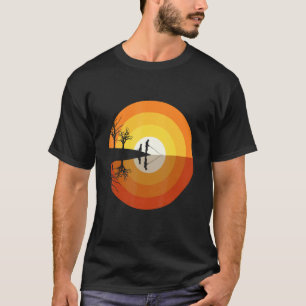 Camiseta Pescador e seu cão leal ao pôr do sol