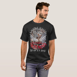 CAMISETA PESCARIA DE HALIBUTE-VAMPIRO NO RIO RUSSO EM UM U-