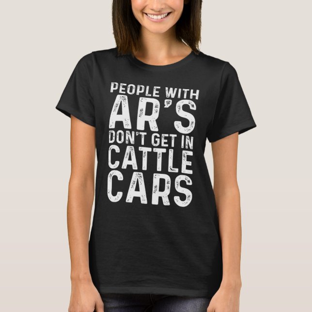 Camiseta Pessoas com ar não entram em carros de gado (Frente)