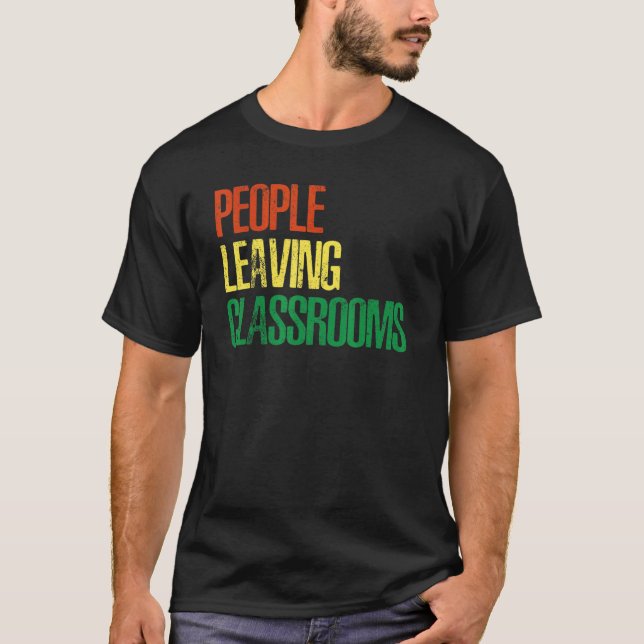 Camiseta Pessoas Deixando Salas de Aula Plc 2 (Frente)