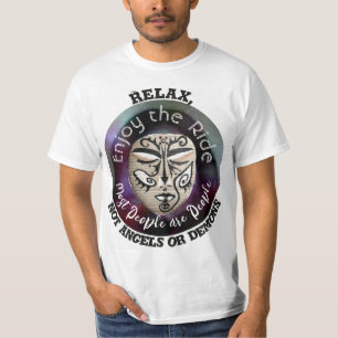 Camiseta Pessoas é apenas uma máscara estranha do Pessoas