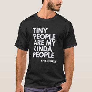 Camiseta Pessoas Pequenas São Minha Kinda de Pessoas Enferm