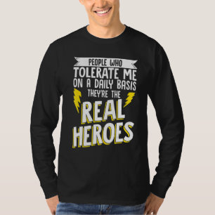 Camiseta Pessoas Que Me Toleram Diariamente São Reais