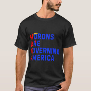 Camiseta Pessoas sem juízo estão governando a América Engra