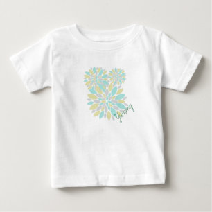 Camiseta Pétalas de Flor Cor Pastel Mágico