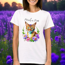 Camiseta Pétalas e Gato Puro e Flores Bonito