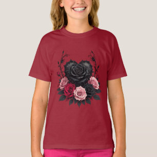 Camiseta Pétalas Pretas Góticas e Teia de Aranha no Dia dos