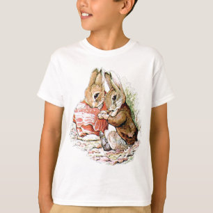 Camiseta Peter Rabbit e Benjamin Bunny planejam sua incurs