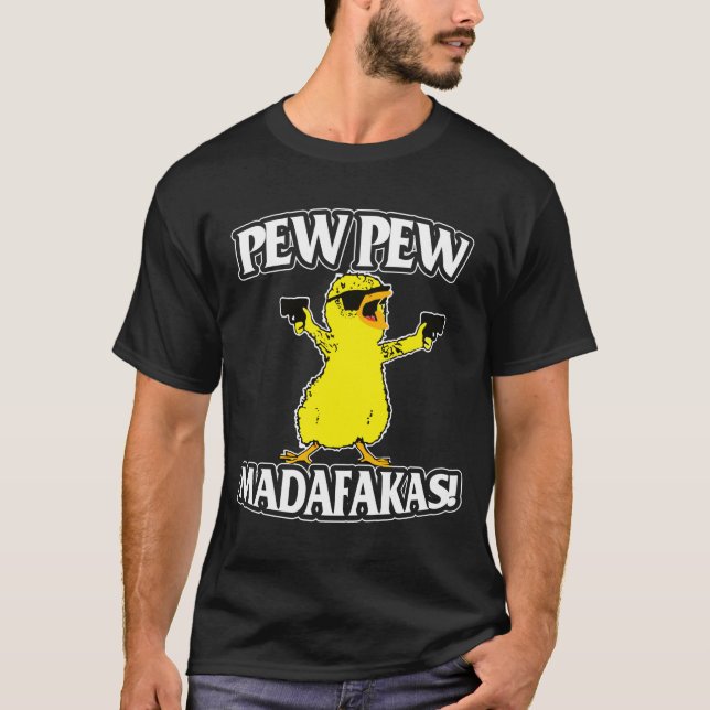 Camiseta Pew Pew Madafakas Duck Animal Gun Lover (Frente)