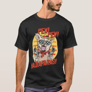 Camiseta Pew Pews Madafakas Chihuahua Com Uma Arma Vestida