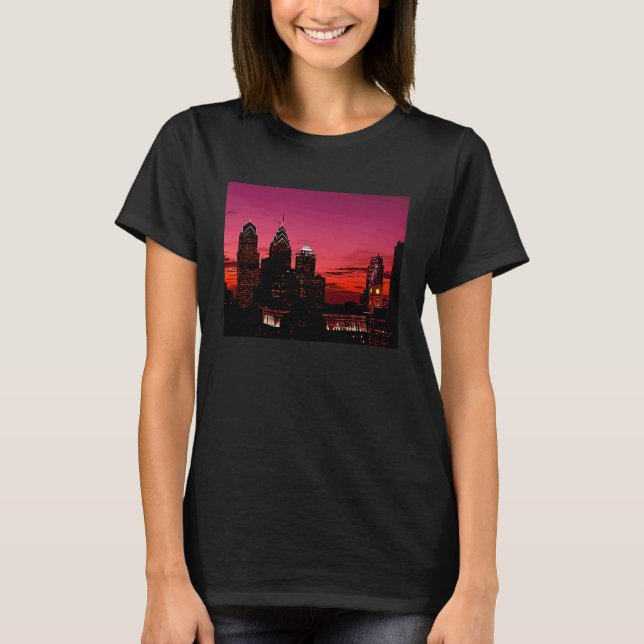 Camiseta Philadelphia's Skyline Silhouette at Sunset (Frente)