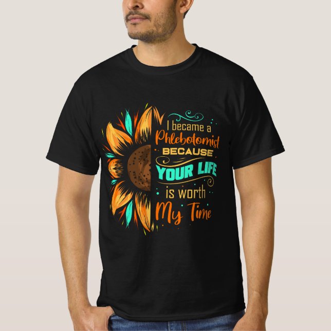 Camiseta Phlebotomist Sunflower Phlebotomy Technician  (Frente)