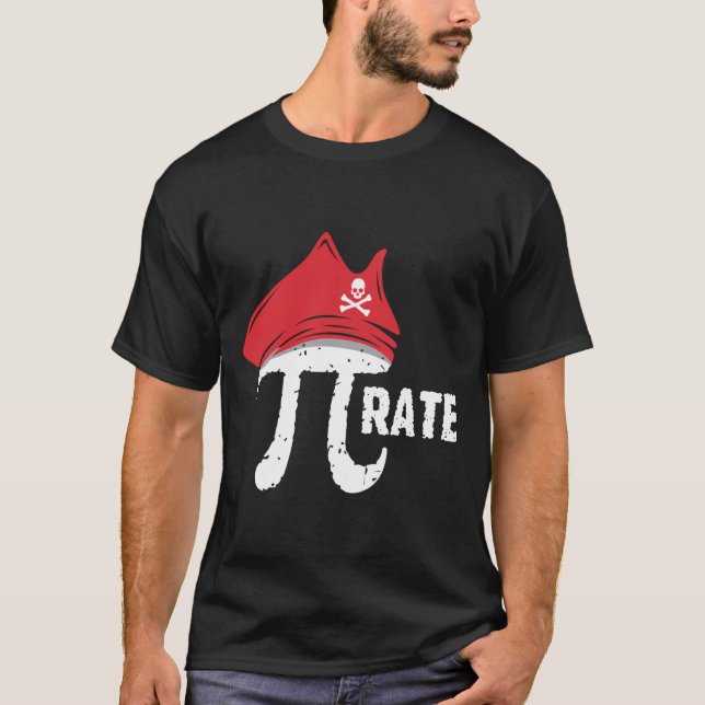 Camiseta Pi Day Pirate Engraçado (Frente)
