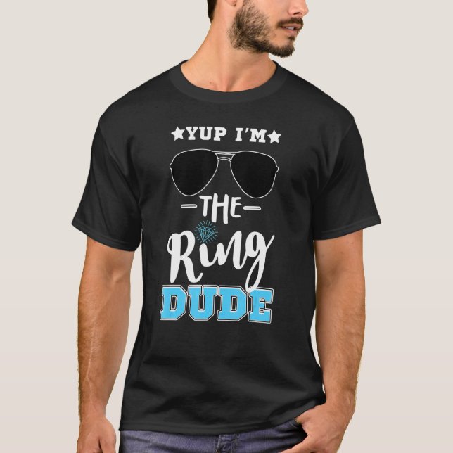 Camiseta Piada de Cara de Sunglass de Casamento Yup Eu sou  (Frente)