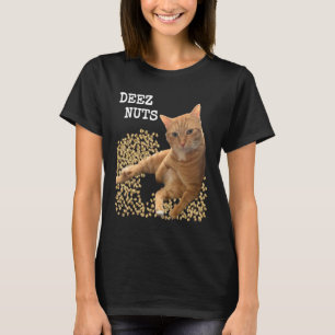Camiseta piada DEEZ NUTS com Gato e Pistácio