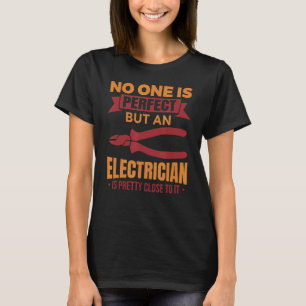 Camiseta Piada eletricista