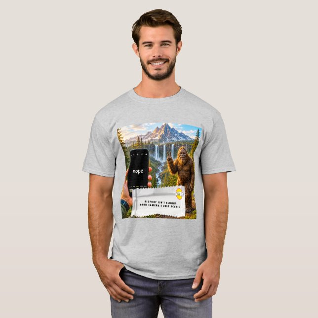 Camiseta Piadas de Embrulho de Chiclete (Frente Completa)