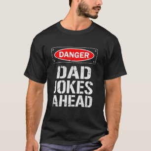 Camiseta Piadas Pais Perigosas à Frente