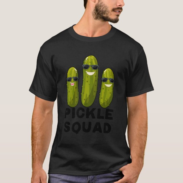 Camiseta Pickle Squad Vegan Dill Pickle Squad (Frente)