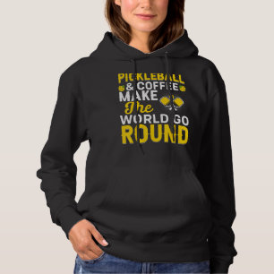 Camiseta Pickleball e Café fazem o mundo andar ao redor.