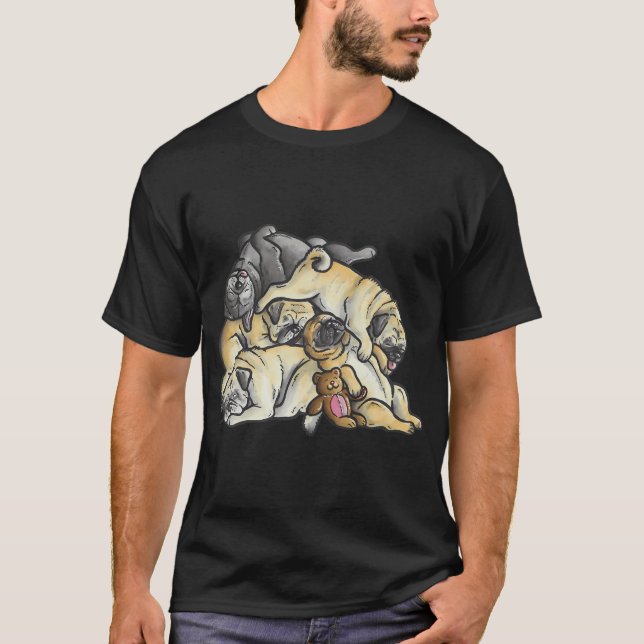 Camiseta Pilha de Pugs dormindo (Frente)